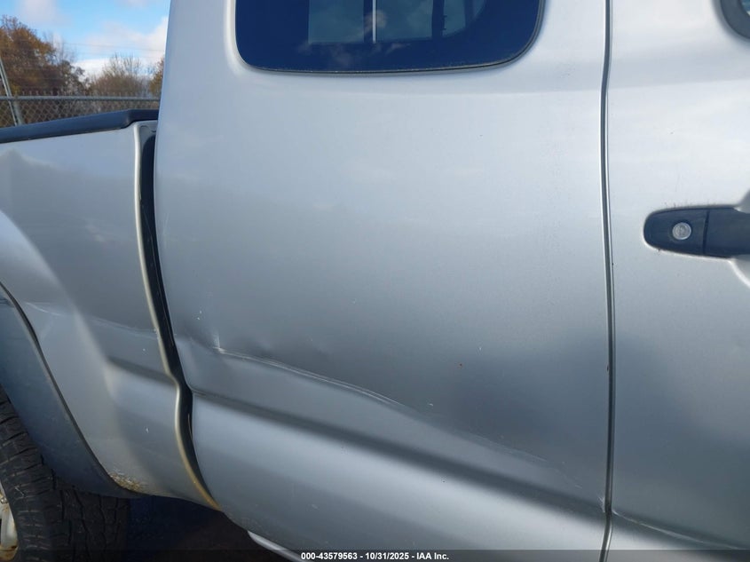 5TEUX42N25Z144475 2005 TOYOTA TACOMA photo no. 12