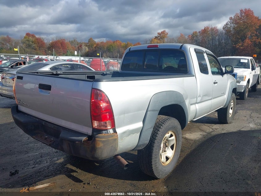 5TEUX42N25Z144475 2005 TOYOTA TACOMA photo no. 4