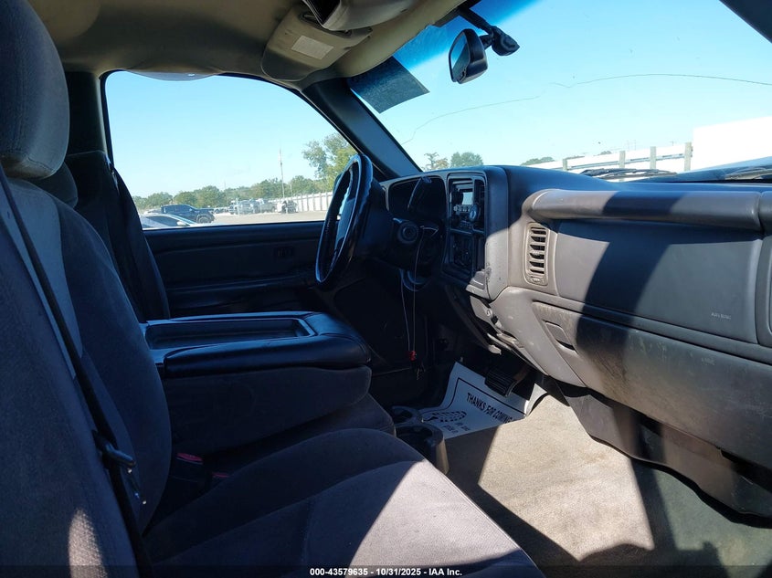 2GTEC13T651266384 2005 GMC SIERRA photo no. 5