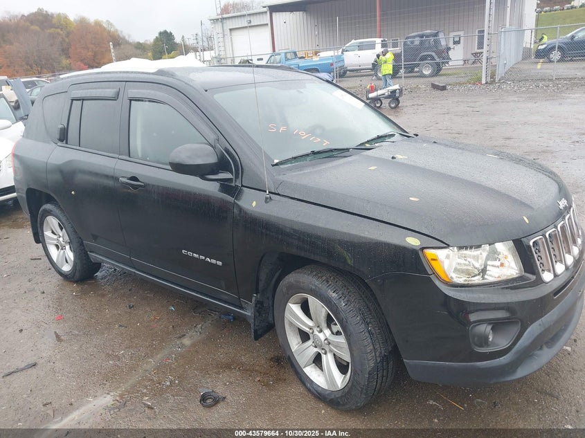 JEEP COMPASS LATITUDE