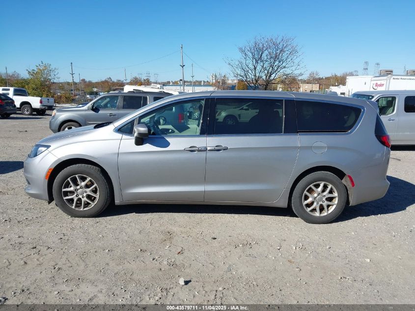 2017 Chrysler Pacifica Touring VIN: 2C4RC1DG0HR663808 Lot: 43579711