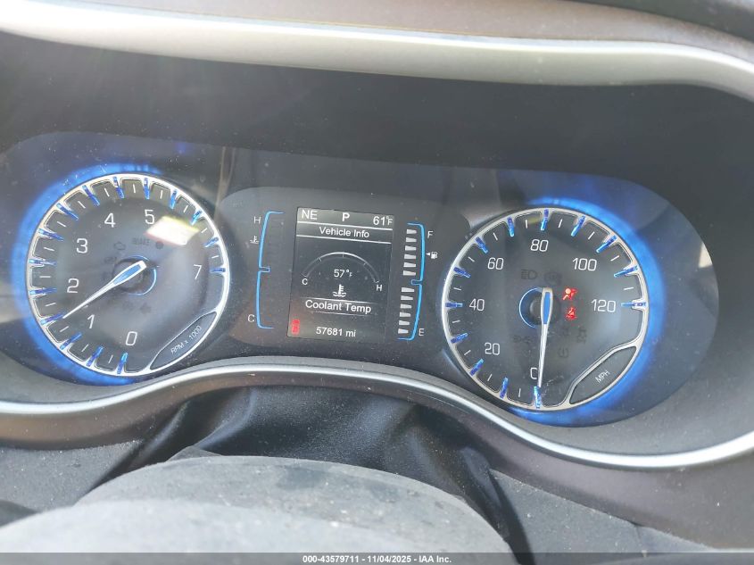 2017 Chrysler Pacifica Touring VIN: 2C4RC1DG0HR663808 Lot: 43579711