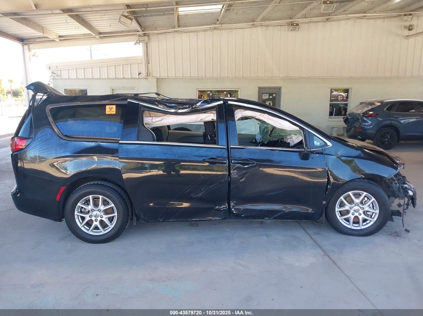 2022 Chrysler Voyager Lx VIN: 2C4RC1CG7NR224957 Lot: 43579720