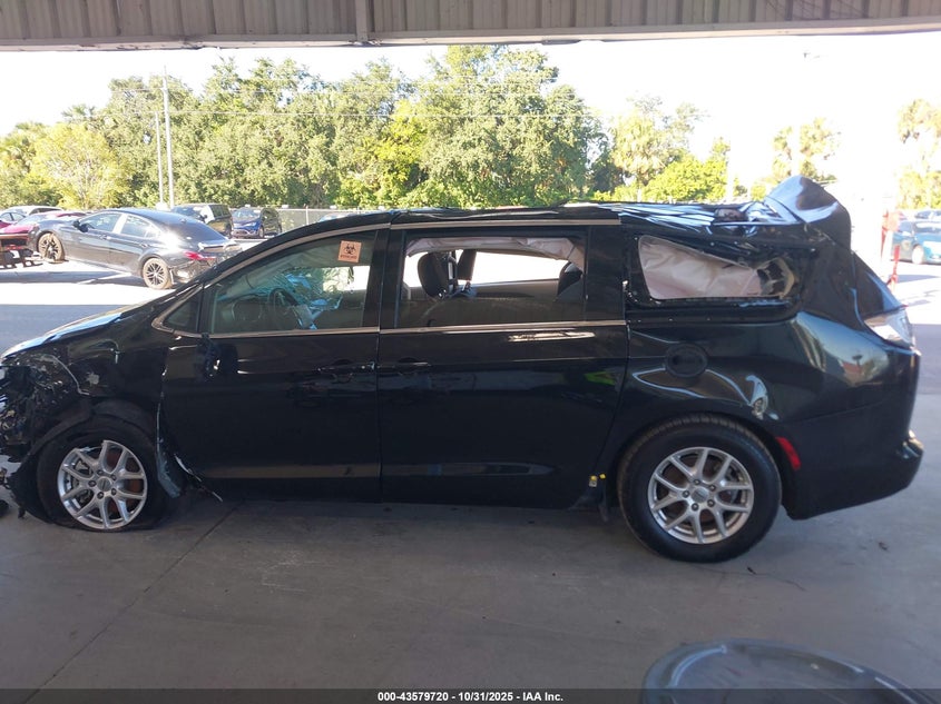 2022 Chrysler Voyager Lx VIN: 2C4RC1CG7NR224957 Lot: 43579720