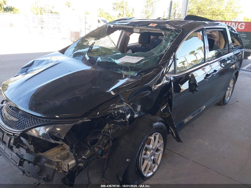 2022 Chrysler Voyager Lx VIN: 2C4RC1CG7NR224957 Lot: 43579720