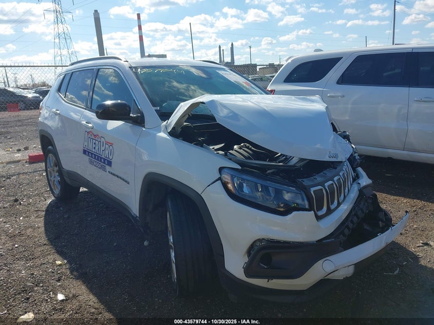 JEEP COMPASS LATITUDE LUX 4X4