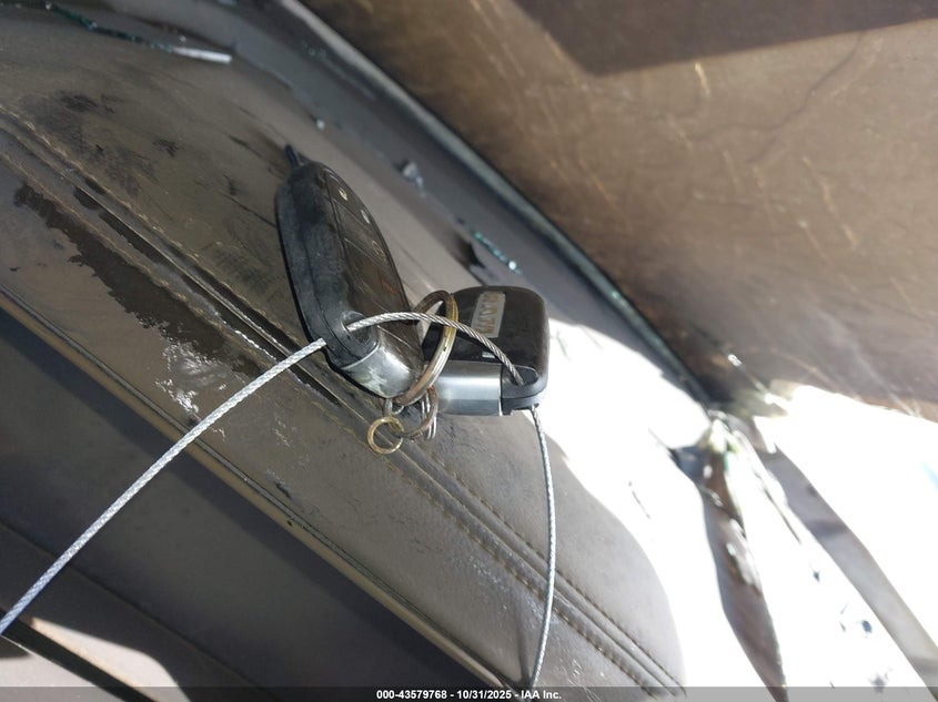 2017 Ram 2500 Laramie 4X4 8' Box VIN: 3C6UR5KL6HG674499 Lot: 43579768