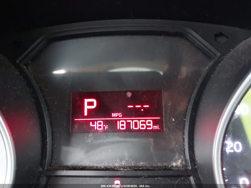 2015 KIA SEDONA LX KNDMB5C13F6042360