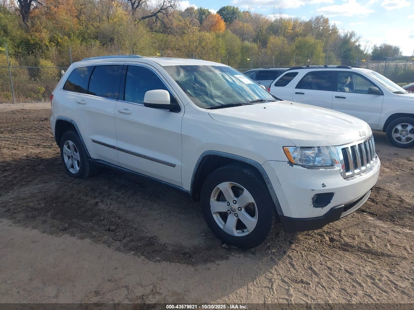 JEEP GRAND CHEROKEE LAREDO