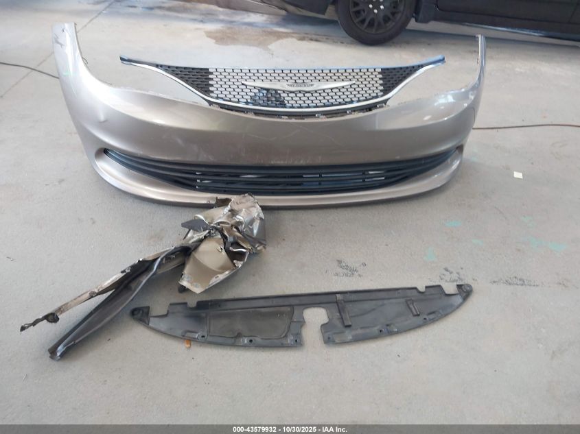 2017 Chrysler Pacifica Touring VIN: 2C4RC1DG2HR552256 Lot: 43579932