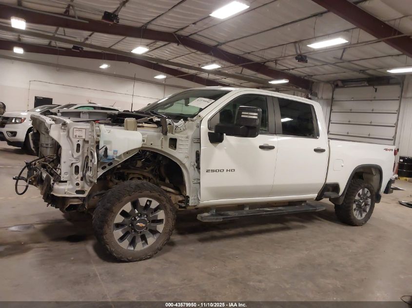 2022 Chevrolet Silverado 2500Hd 4Wd Standard Bed Custom VIN: 1GC4YME77NF228198 Lot: 43579950