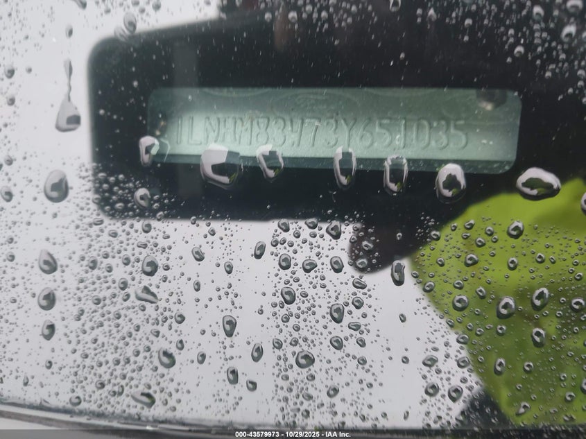 2003 Lincoln Town Car Cartier VIN: 1LNHM83W73Y651035 Lot: 43579973