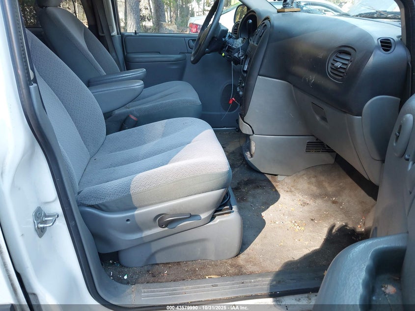 1D4GP24EX7B151411 2007 DODGE CARAVAN photo no. 5