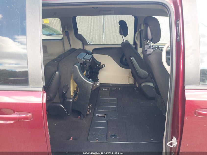 2017 Dodge Grand Caravan Se VIN: 2C4RDGBG0HR563856 Lot: 43580024