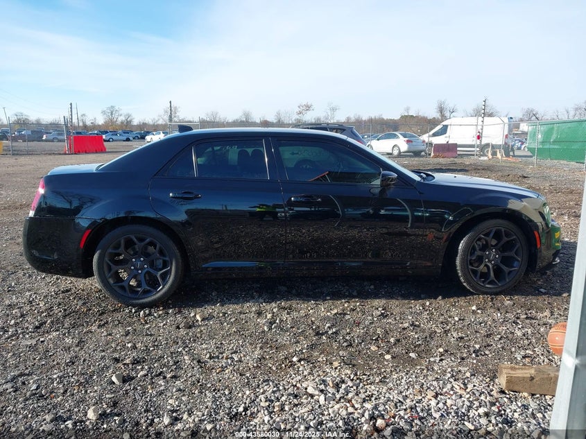 2019 Chrysler 300 Touring VIN: 2C3CCAAG6KH651299 Lot: 43580030