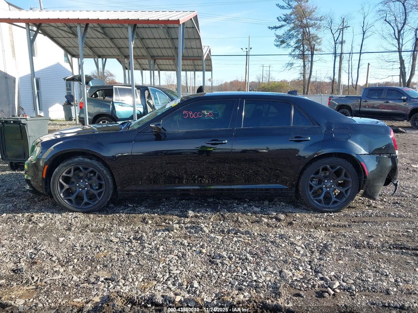 2019 Chrysler 300 Touring VIN: 2C3CCAAG6KH651299 Lot: 43580030