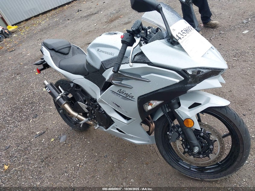 ML5EXGG11SDA70351 2025 KAWASAKI NINJA photo no. 6