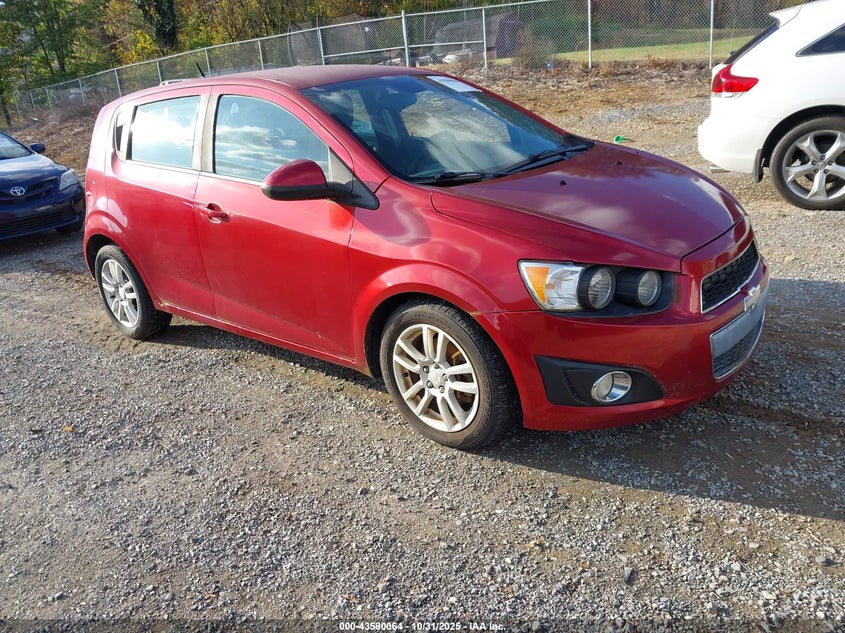 CHEVROLET SONIC LT AUTO