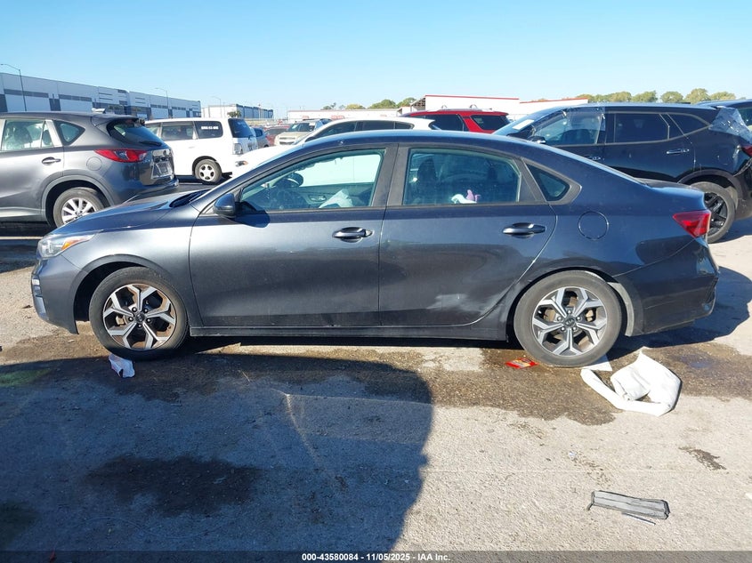 2019 KIA FORTE LXS - 3KPF24AD8KE112844