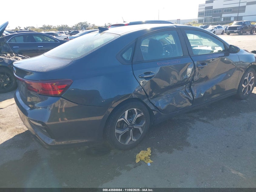 2019 KIA FORTE LXS - 3KPF24AD8KE112844