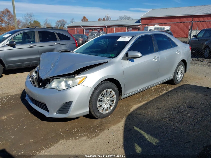 2013 Toyota Camry Le VIN: 4T4BF1FK9DR295573 Lot: 43580100