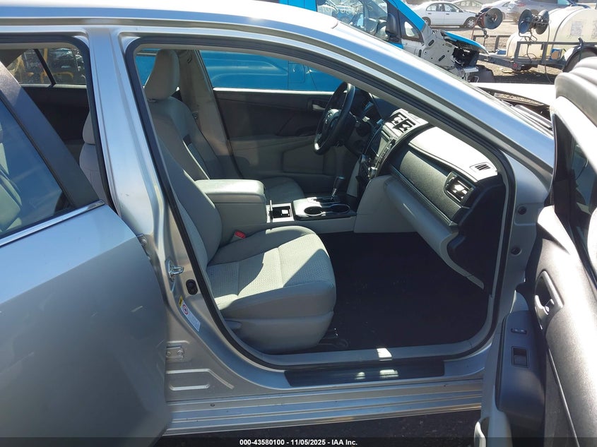 2013 Toyota Camry Le VIN: 4T4BF1FK9DR295573 Lot: 43580100