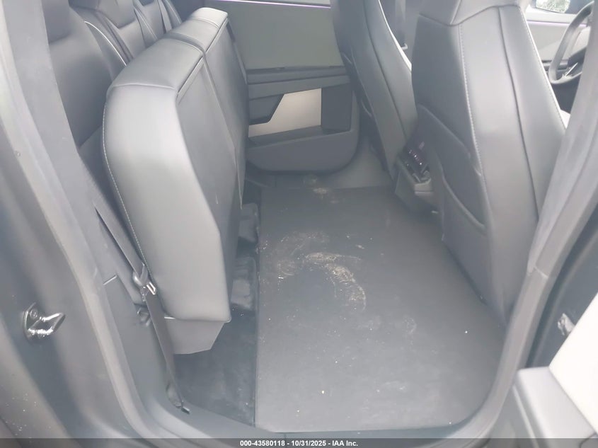 2025 Tesla Cybertruck All-Wheel Drive VIN: 7G2CEHED7SA077617 Lot: 43580118