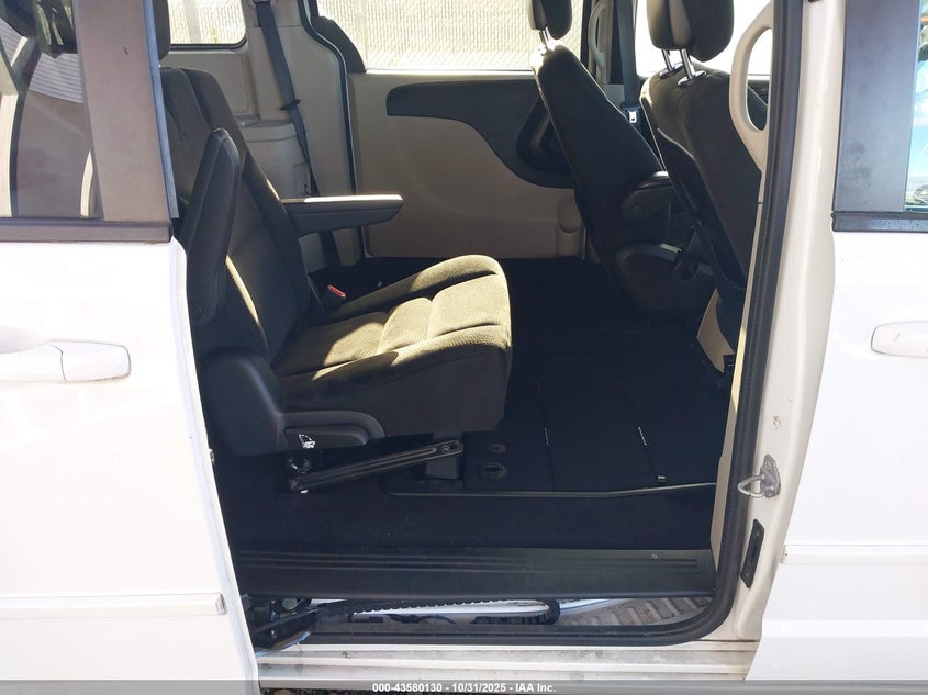 2016 Dodge Grand Caravan Se VIN: 2C4RDGBG2GR335193 Lot: 43580130