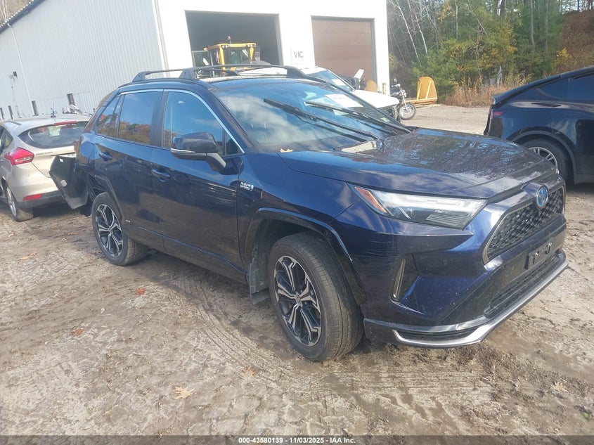 TOYOTA RAV4 XSE