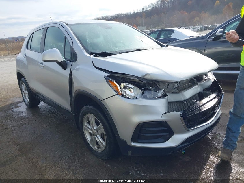 CHEVROLET TRAX LS