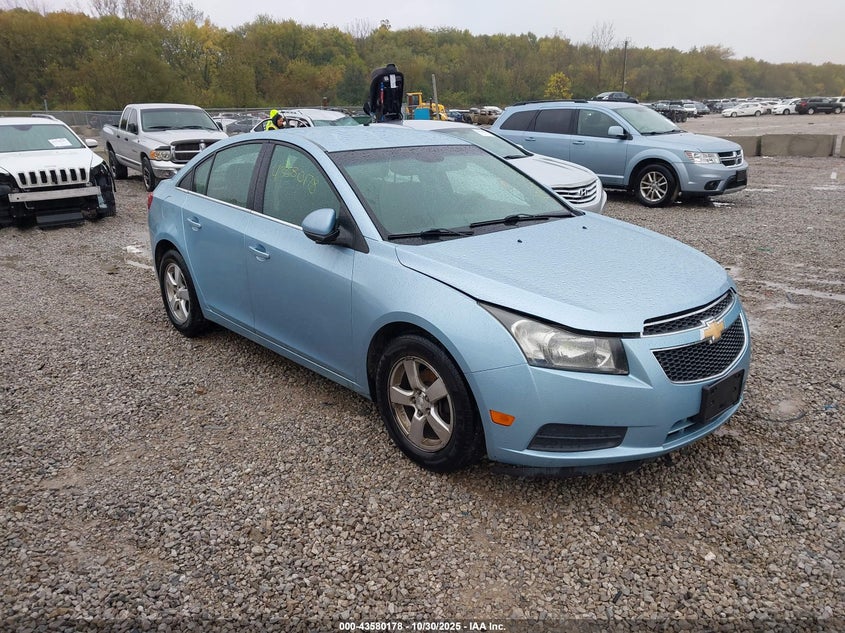 CHEVROLET CRUZE 1LT