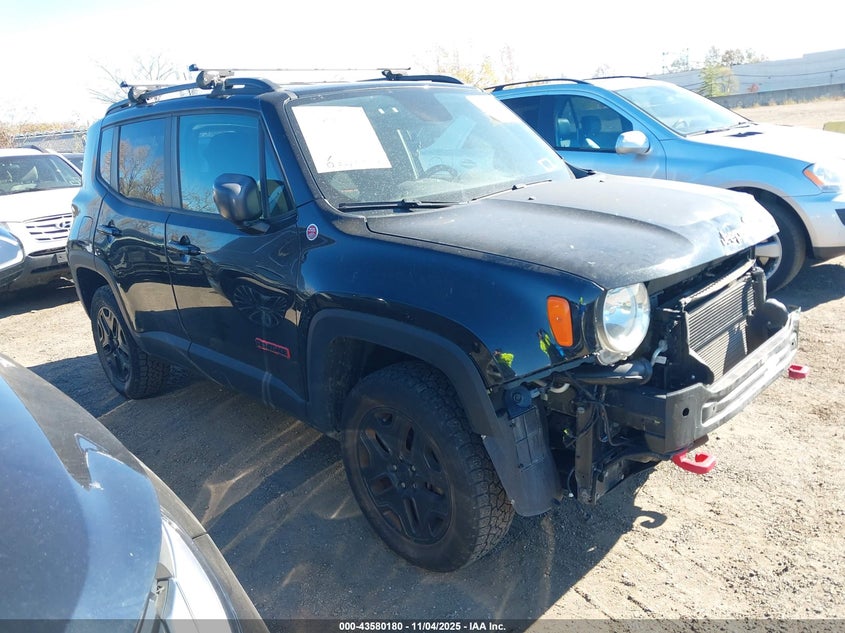 JEEP RENEGADE TRAILHAWK 4X4