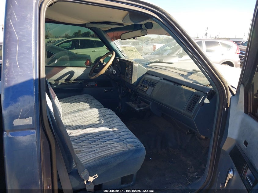 1GCDC14Z4PZ183982 1993 CHEVROLET GMT-400 photo no. 5