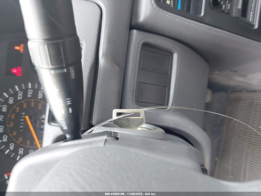 1990 Toyota Camry Le VIN: JT2SV22E6L0336649 Lot: 43580196