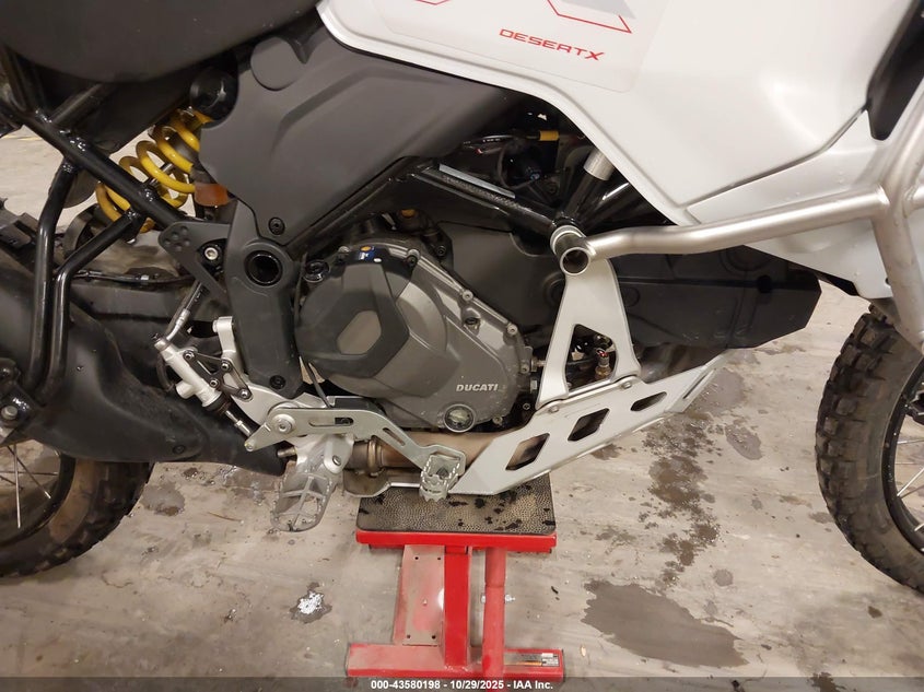 2023 Ducati Desert X VIN: ZDMXANDT9PB005889 Lot: 43580198
