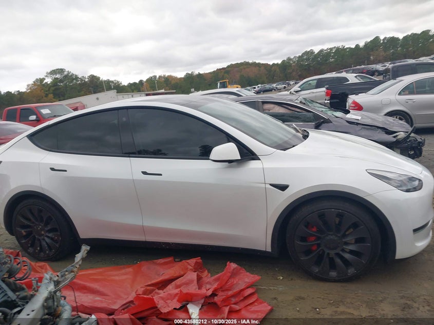 2021 Tesla Model Y Performance Dual Motor All-Wheel Drive VIN: 5YJYGDEF5MF073116 Lot: 43580212