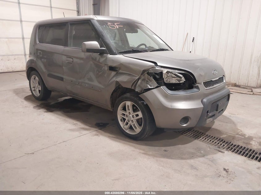 KIA SOUL +