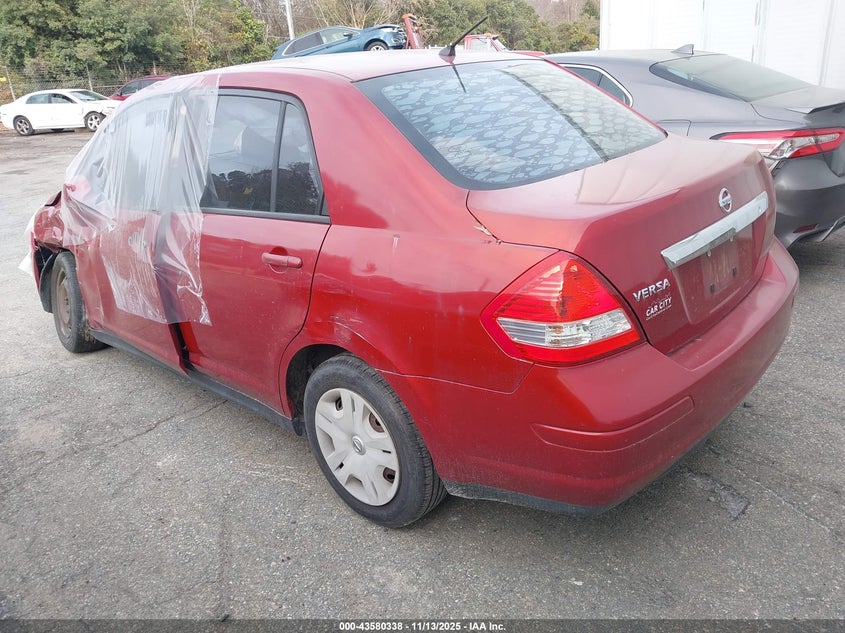 Vin: 3n1bc1ap2bl470797, lot: 44075412, nissan versa 1.8s 20113