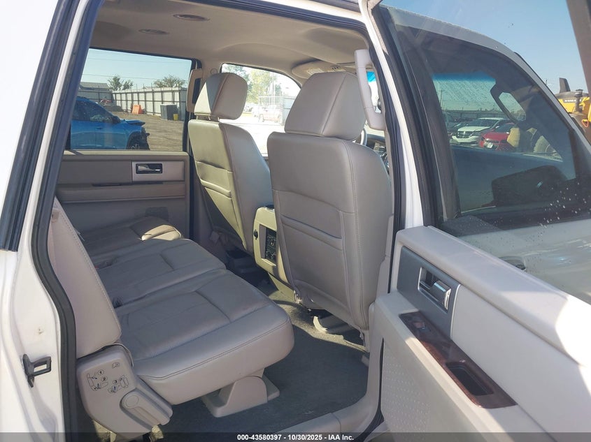 1FMFK20568LA78557 2008 FORD EXPEDITION photo no. 8