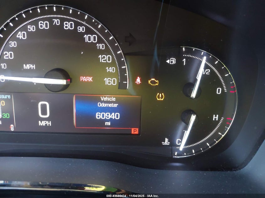 2018 CADILLAC XT5 LUXURY - 1GYKNDRS6JZ220434