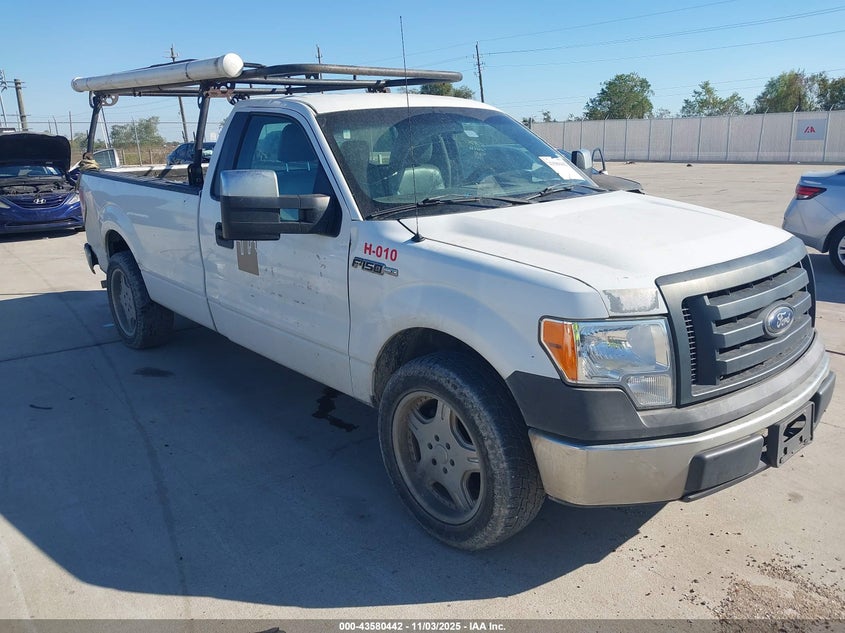 FORD F-150 XL