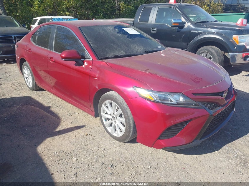 2020 Toyota Camry Le red sedan gasoline 4T1C11AK4LU980308 photo #1