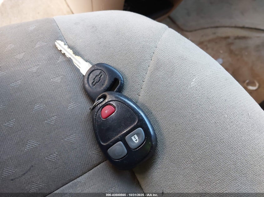 2008 Chevrolet Uplander Ls VIN: 1GNDV231X8D166721 Lot: 43580565