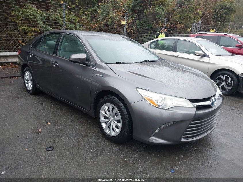 2015 TOYOTA CAMRY HYBRID LE - 4T1BD1FK6FU174132