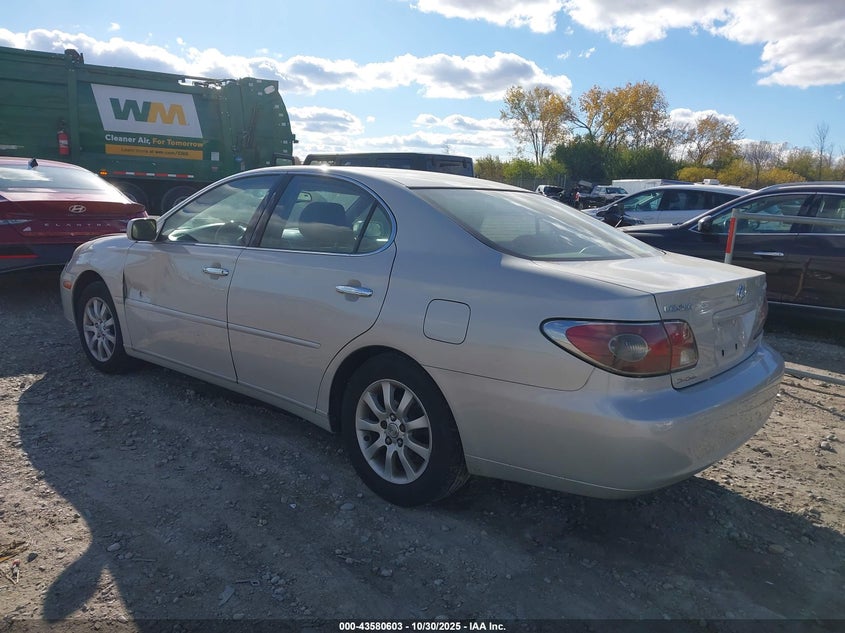 JTHBF30G330139340 2003 LEXUS ES photo no. 3
