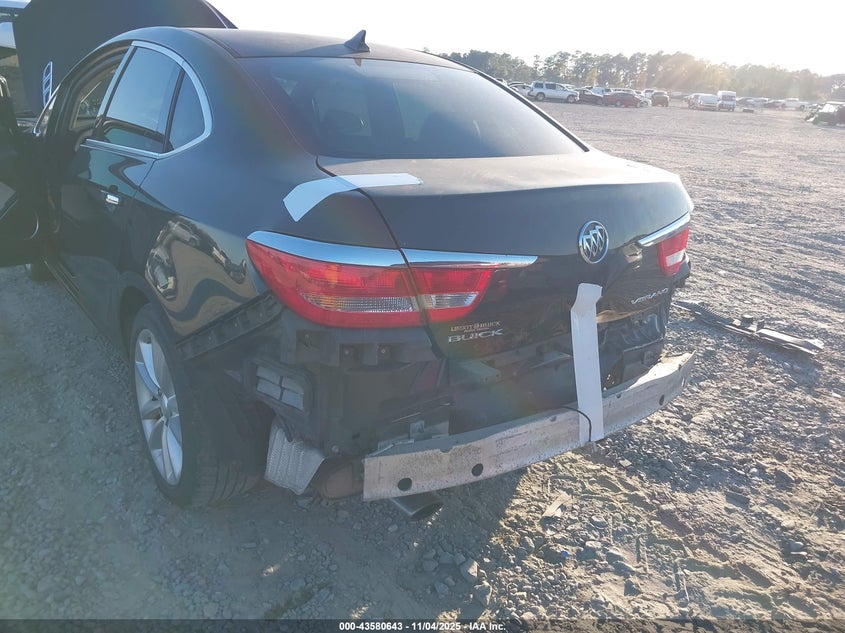 2014 BUICK VERANO 1G4PP5SK6E4149465