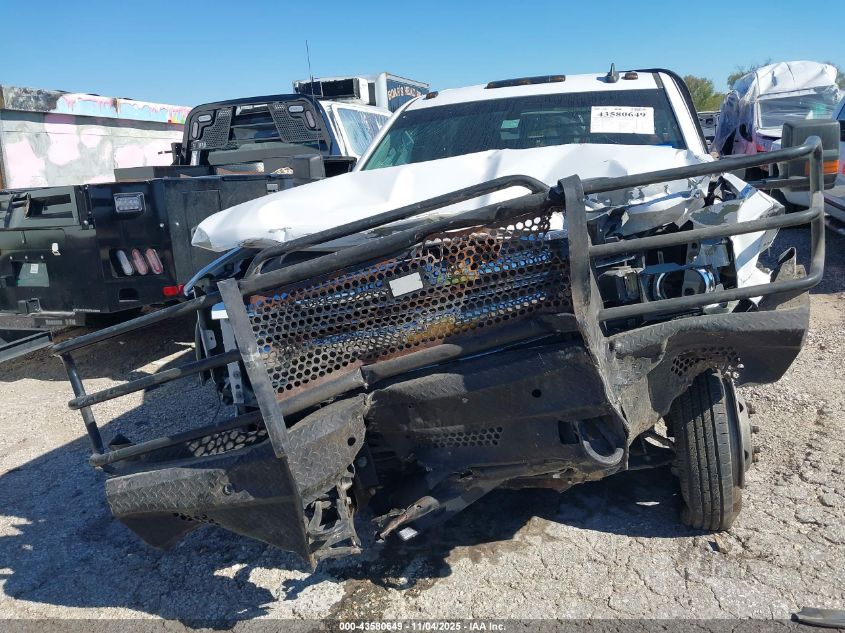 2015 Chevrolet Silverado 3500Hd Chassis Lt VIN: 1GB4CZE87FF540564 Lot: 43580649