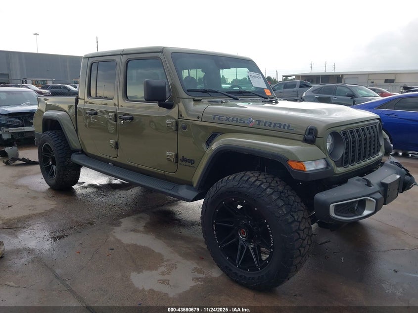 JEEP GLADIATOR TEXAS TRAIL