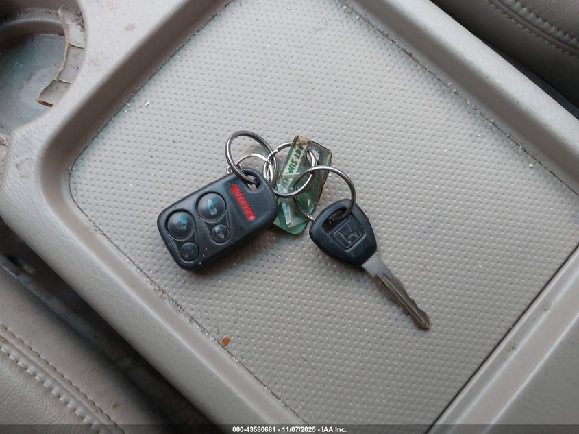 2002 Honda Odyssey Ex-L VIN: 2HKRL18932H552153 Lot: 43580681