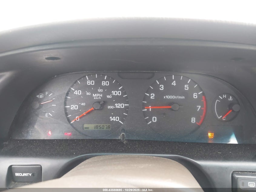 1N4DL01DX1C137446 2001 NISSAN ALTIMA photo no. 7